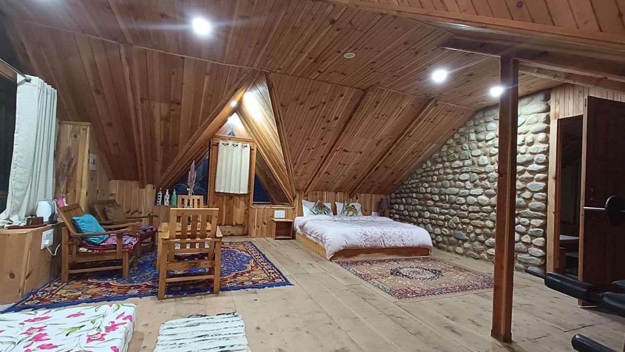 Ishan Log Huts- Boutique Homestay- since 1999 Banjār Extérieur photo