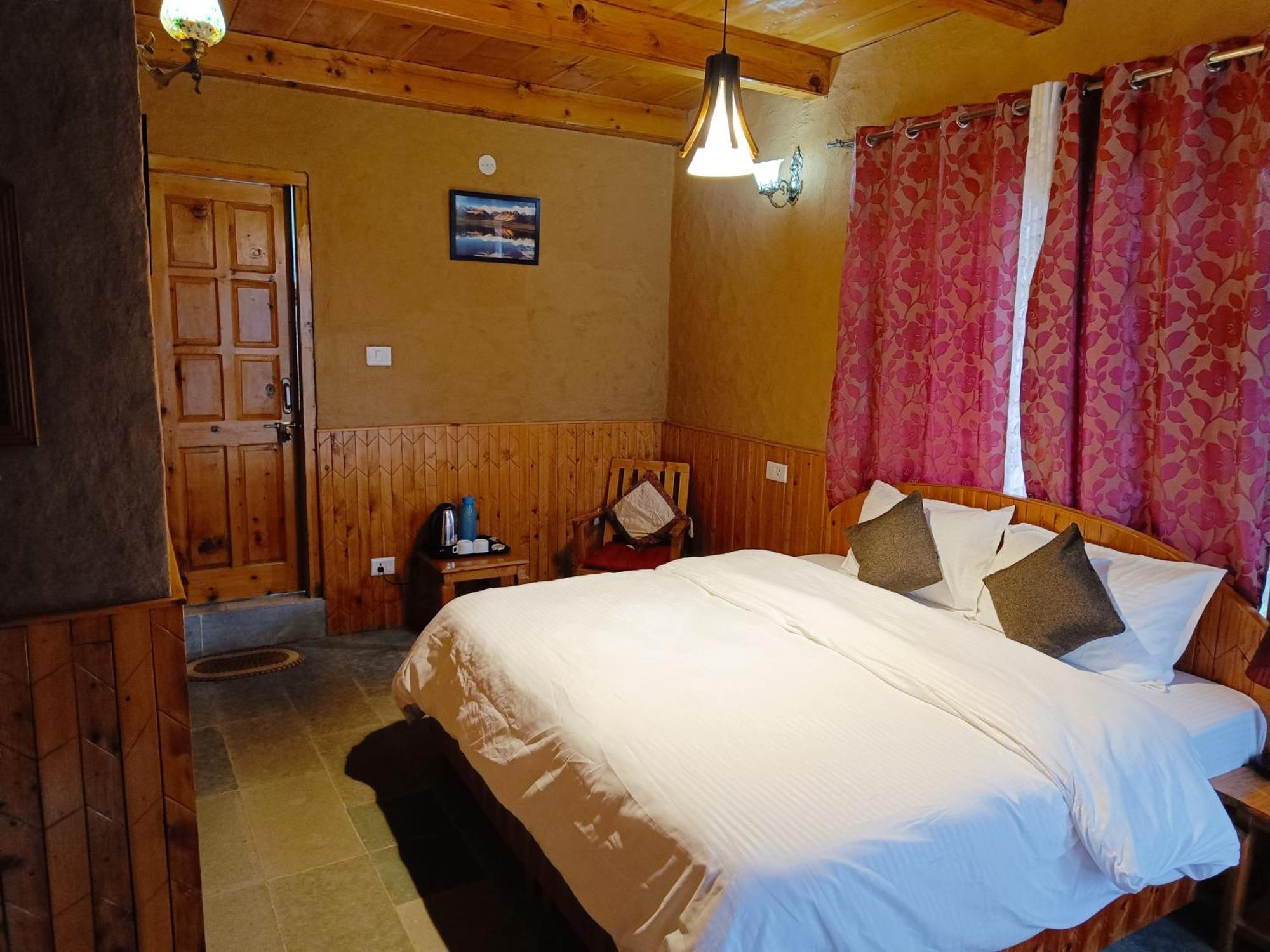 Ishan Log Huts- Boutique Homestay- since 1999 Banjār Extérieur photo